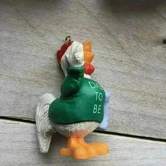 Mom & Dad To Be Hallmark Keepsake Ornament Set Hen Chicken Parents 1992 - Picture 6 of 7